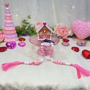 Valentine's Day Pink Beads & Hearts Wood Garland With Tassels Table Decor New